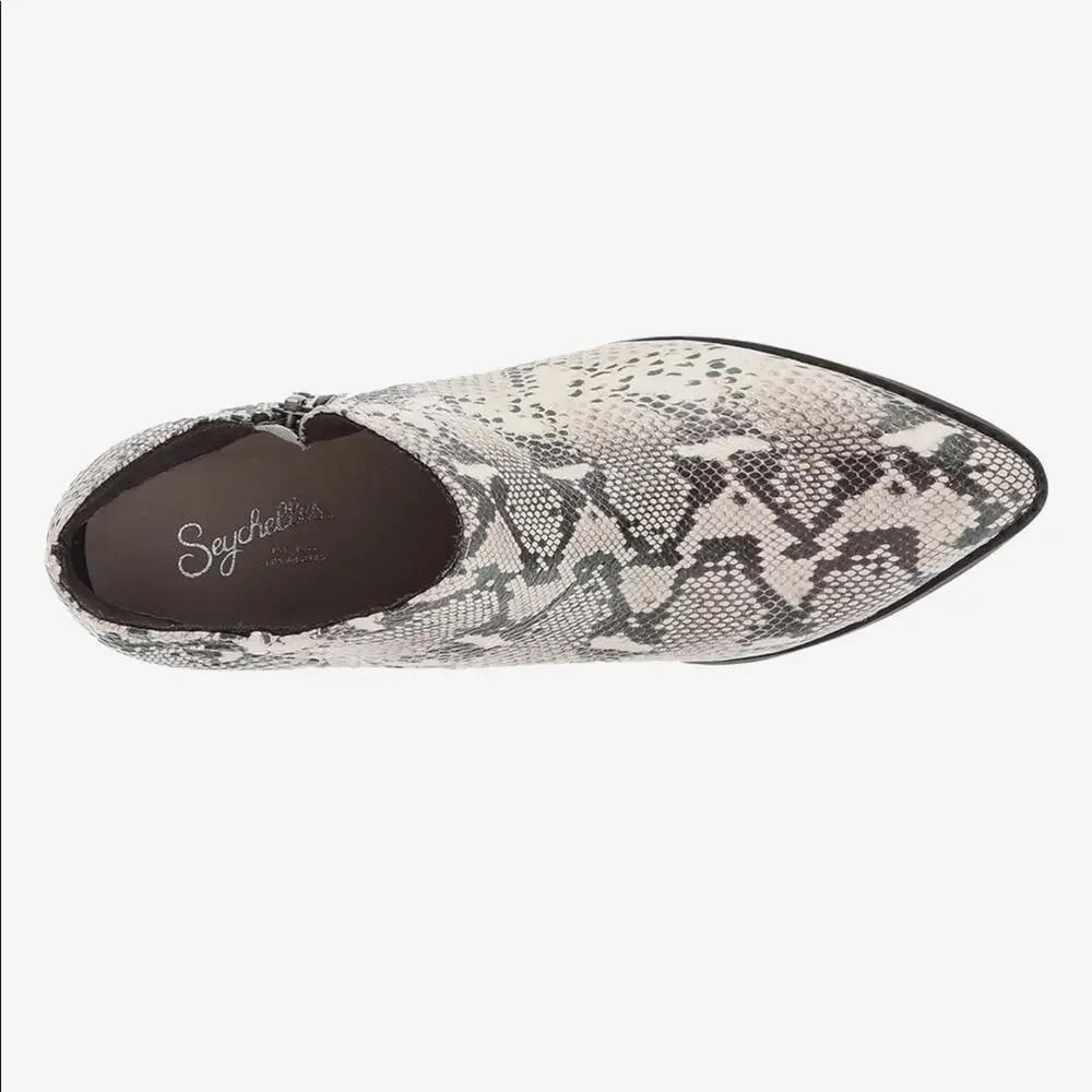 Seychelles chaparrals booties boots